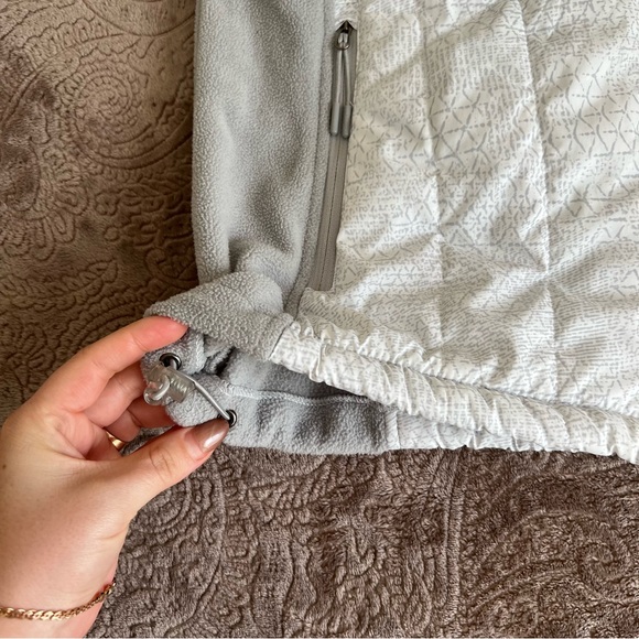 NEW BALANCE Women's Fleece Jacket with Ombre Quilted Overlay SIZE L - Picture 4 of 7